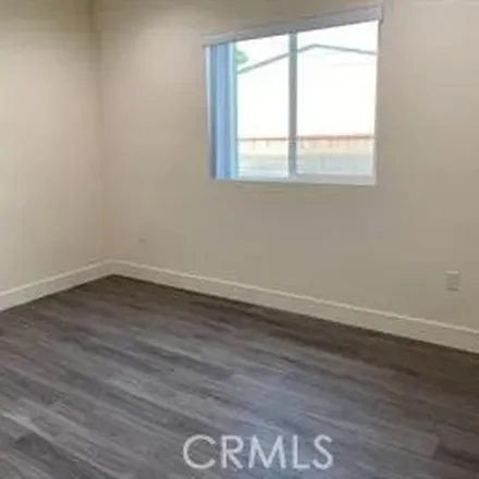 Rent this 3 bed apartment on 6962 Jellico Avenue in Los Angeles, CA 91406