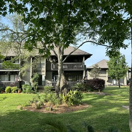 Buy this 2 bed condo on 153 Country Club Circle in Diamondhead, MS 39525