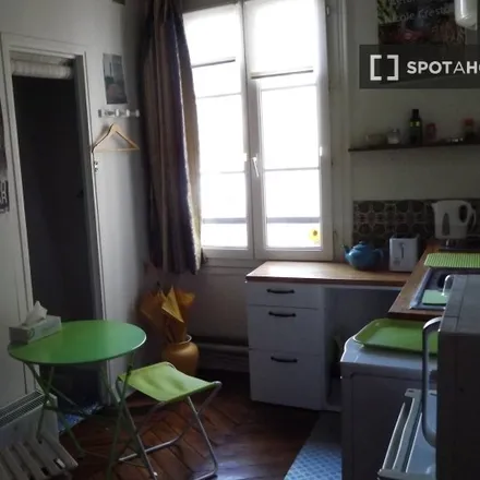 Rent this studio apartment on 7 Rue de Vintimille in 75009 Paris, France