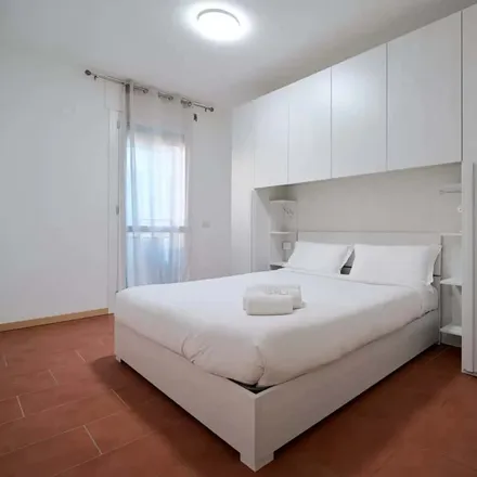 Rent this 2 bed apartment on Via Gargano in 20141 Milan MI, Italy