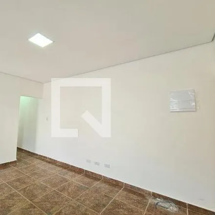 Rent this 2 bed house on Avenida João XXIII 2616 in Carrão, São Paulo - SP