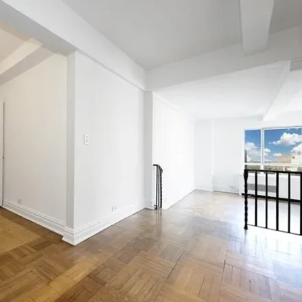 Image 4 - 411 W End Ave Apt 11a, New York, 10024 - Apartment for sale