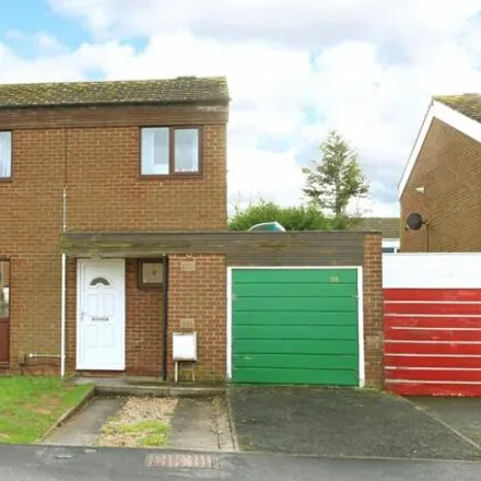 Buy this 3 bed duplex on Churchway in Telford, TF3 1XD