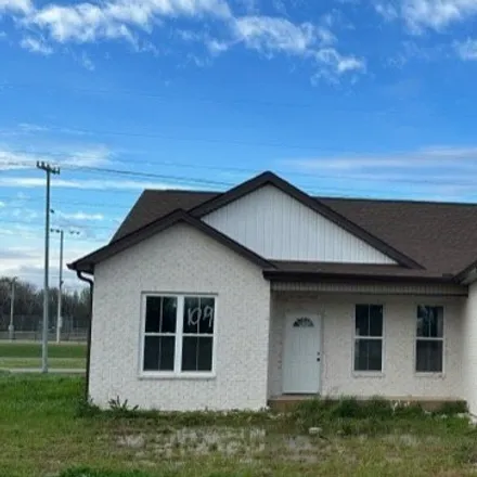 Buy this 3 bed house on Jim Courtney Road in Portland, TN 37148
