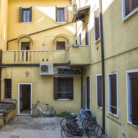 Image 6 - Padua, Province of Padua, Italy - Apartment for rent