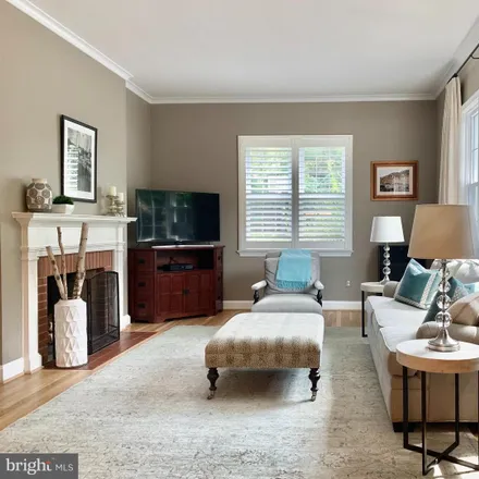 Image 5 - 5880 Marbury Road, Landon Village, Bethesda, MD 20817, USA - House for sale