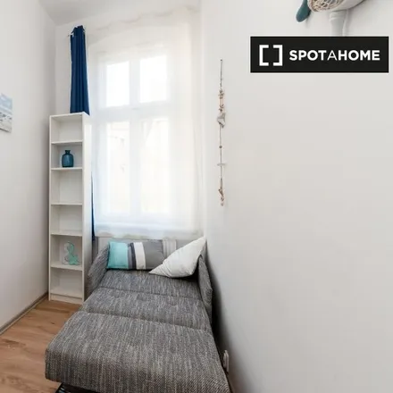 Rent this 5 bed room on Wierzbięcice 51 in 61-547 Poznań, Poland