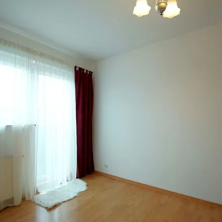 Rent this 5 bed apartment on Zespół Szkolno-Przedszkolny nr 16 in Południowa, 53-027 Wrocław