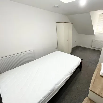 Image 6 - Elm Street, Peterborough, PE2 9BL, United Kingdom - Room for rent