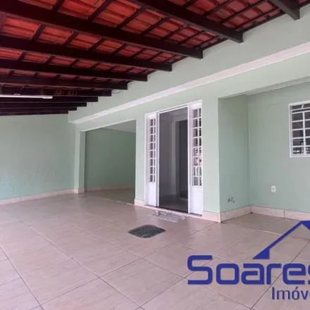 Rent this 3 bed house on QSA 4 in Taguatinga - Federal District, 72015-030