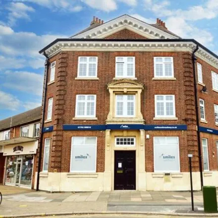 Rent this 3 bed room on Abbotts Countrywide in 154 The Broadway, Southend-on-Sea