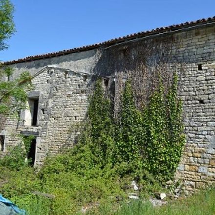 Rent this 0 bed house on unnamed road in 79110 La Boudranche, France