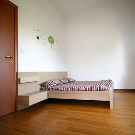 Rent this 6 bed room on Viale Francesco Restelli in 49, 20124 Milan MI