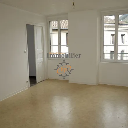Image 1 - Bages, 12400 Saint-Affrique, France - Apartment for rent