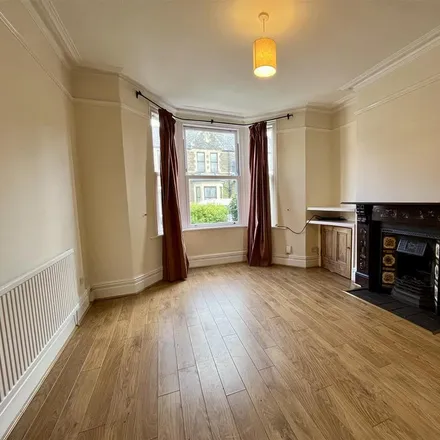 Rent this 4 bed townhouse on Llandaff Fields Pay & Display Car Park in Denbigh Street, Cardiff