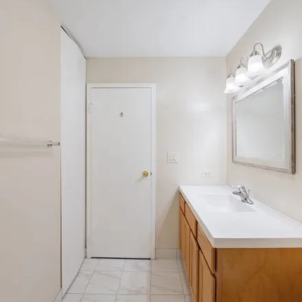 Image 5 - unnamed road, Arlington Heights, IL, USA - Apartment for rent