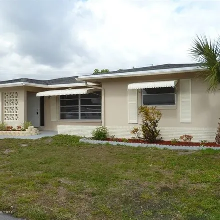 Rent this 2 bed house on Subway in Northwest 55th Court, Tamarac