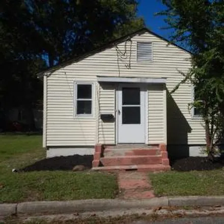 Buy this 2 bed house on 98 South Norman Avenue in Penns Grove, Salem County