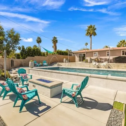 Image 5 - 2068 Lawrence Street, Palm Springs, CA 92264, USA - House for sale