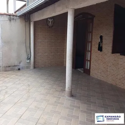 Buy this 2 bed house on Avenida Natália Pena Jácome in Itabira, Itabira - MG