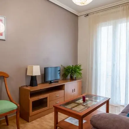 Image 2 - Calle de Embajadores, 74, 28012 Madrid, Spain - Apartment for rent