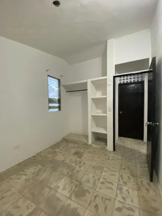 Buy this 5 bed apartment on Calle Suchiapa in Smz 48, 77506 Cancún