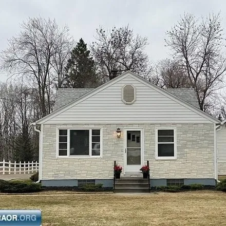 Buy this 2 bed house on 1914 East 41st Street in Hibbing, MN 55746