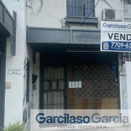 Buy this studio house on Avenida Rivadavia 19887 in Partido de Morón, B1712 JOB Castelar