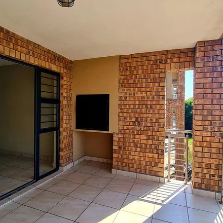 Image 2 - Waterblom Street, West Acres, Mbombela, 1211, South Africa - Apartment for rent