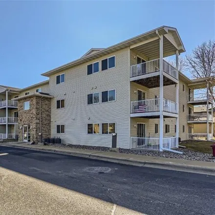 Buy this 2 bed condo on 1174 Bahls Drive in Hastings, MN 55033