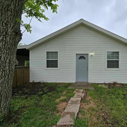 Rent this 1 bed house on 173 East 2nd Street in Flatonia, Fayette County