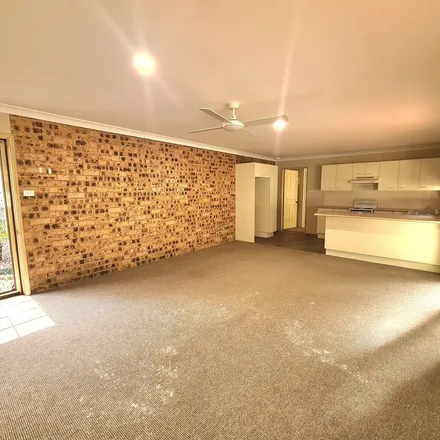 Image 7 - Carisbrooke Close, Bomaderry NSW 2541, Australia - Apartment for rent