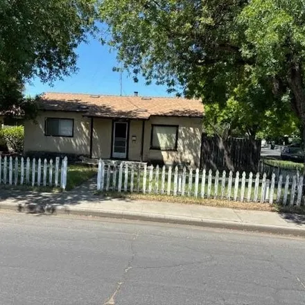 Buy this 2 bed house on 1581 Kearney Avenue in Modesto, CA 95350