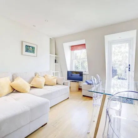 Rent this 1 bed apartment on Victoria Court in 17/19 Kempsford Gardens, London
