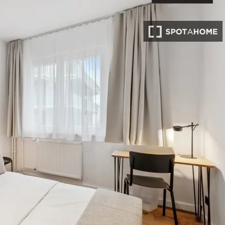 Rent this 2 bed room on Gleichrichterunterwerk Beusselstraße in Sickingenstraße, 10553 Berlin