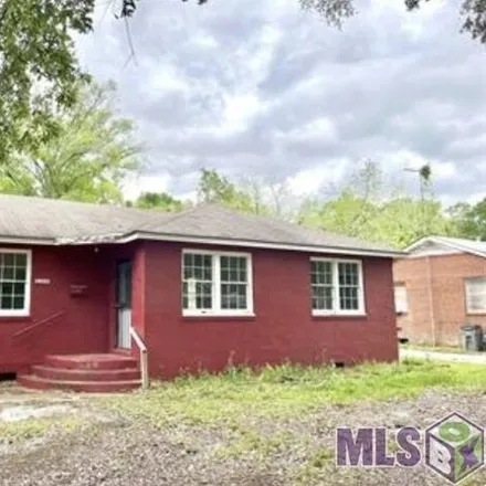 Buy this 3 bed house on 2772 Bartlett Street in Prescott Place, Baton Rouge