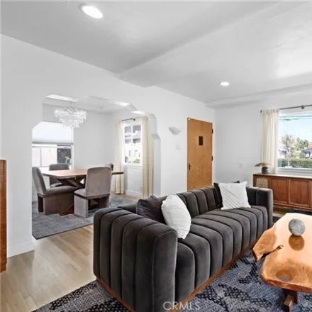 Image 5 - 991 West Elberon Avenue, Los Angeles, CA 90731, USA - House for sale