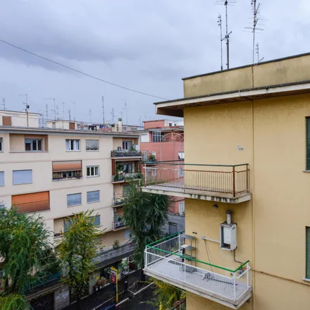 Image 7 - Todis, Via Federico Ozanam, 15, 00152 Rome RM, Italy - Room for rent