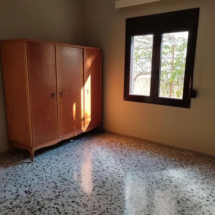 Rent this 2 bed apartment on 6ο Δημοτικό Σχολείο Κηφισιάς in Λάμπρου Κατσώνη, Municipality of Kifisia