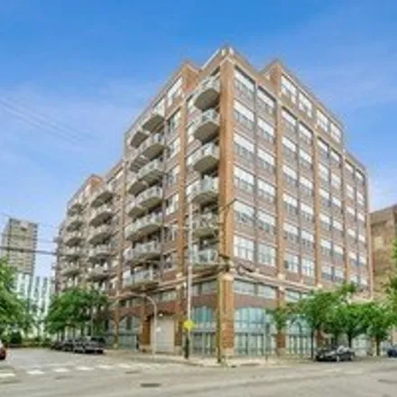 Image 1 - 933 W Van Buren St Apt 719, Chicago, Illinois, 60607 - Condo for rent