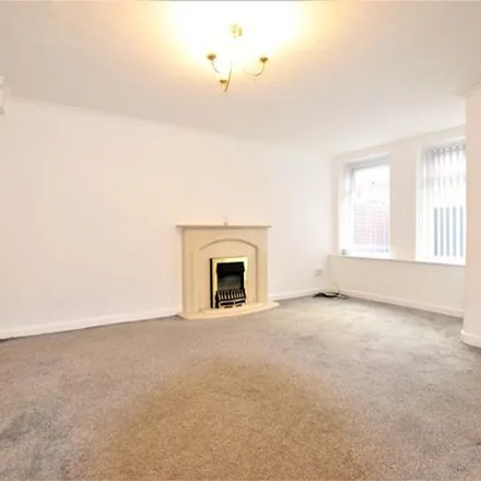 Rent this 2 bed apartment on Lonsdale Road in Blackpool, FY1 6DZ