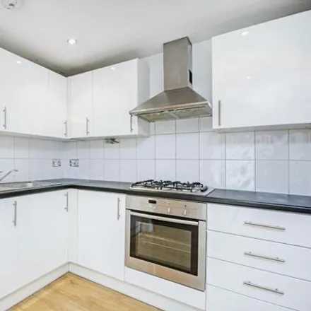 Image 2 - 84 Sandringham Road, Lower Clapton, London, E8 2HJ, United Kingdom - Apartment for rent