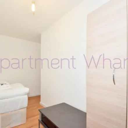 Image 5 - The Sphere, Hallsville Road, London, E16 1BE, United Kingdom - Apartment for rent