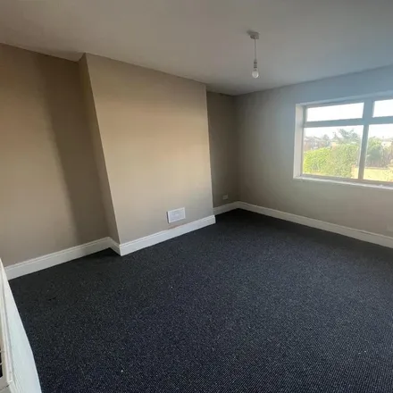 Rent this 1 bed apartment on Southcoates Primary Academy in Southcoates Lane, Hull
