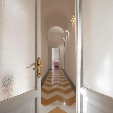 Image 7 - Goblin, Via Cesare Battisti, 3a, 40123 Bologna BO, Italy - Apartment for rent