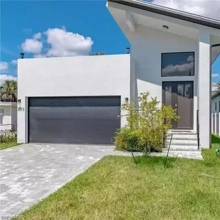Rent this 3 bed house on 3007 Lunar Street in Collier County, FL 34112