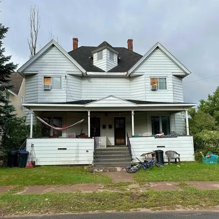 Buy this 6 bed house on 474 Vine Street in Ishpeming, Marquette County