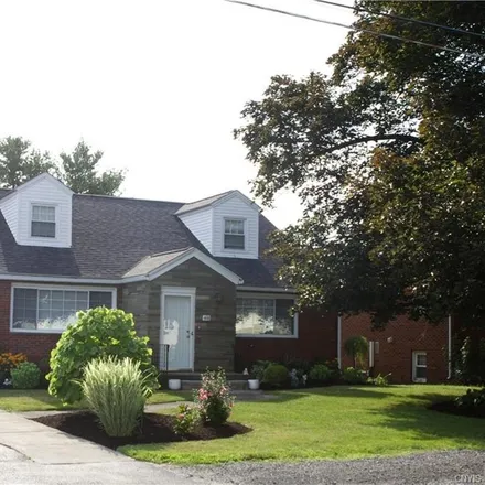Buy this 5 bed house on 418 Swansea Avenue in City of Syracuse, NY 13206