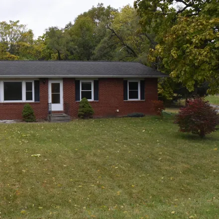 Buy this 3 bed house on 715 Middlebury Street in Goshen, IN 46528