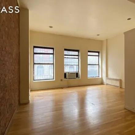 Rent this studio house on 235 E 33rd St Apt 3 in New York, 10016